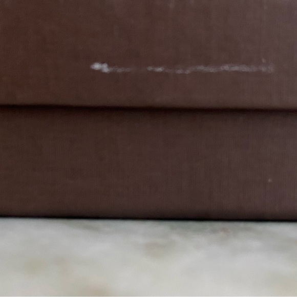 Louis Vuitton heavy box - Picture 8 of 9